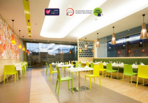 Отель Zest Hotel Jemursari  Сурабайа